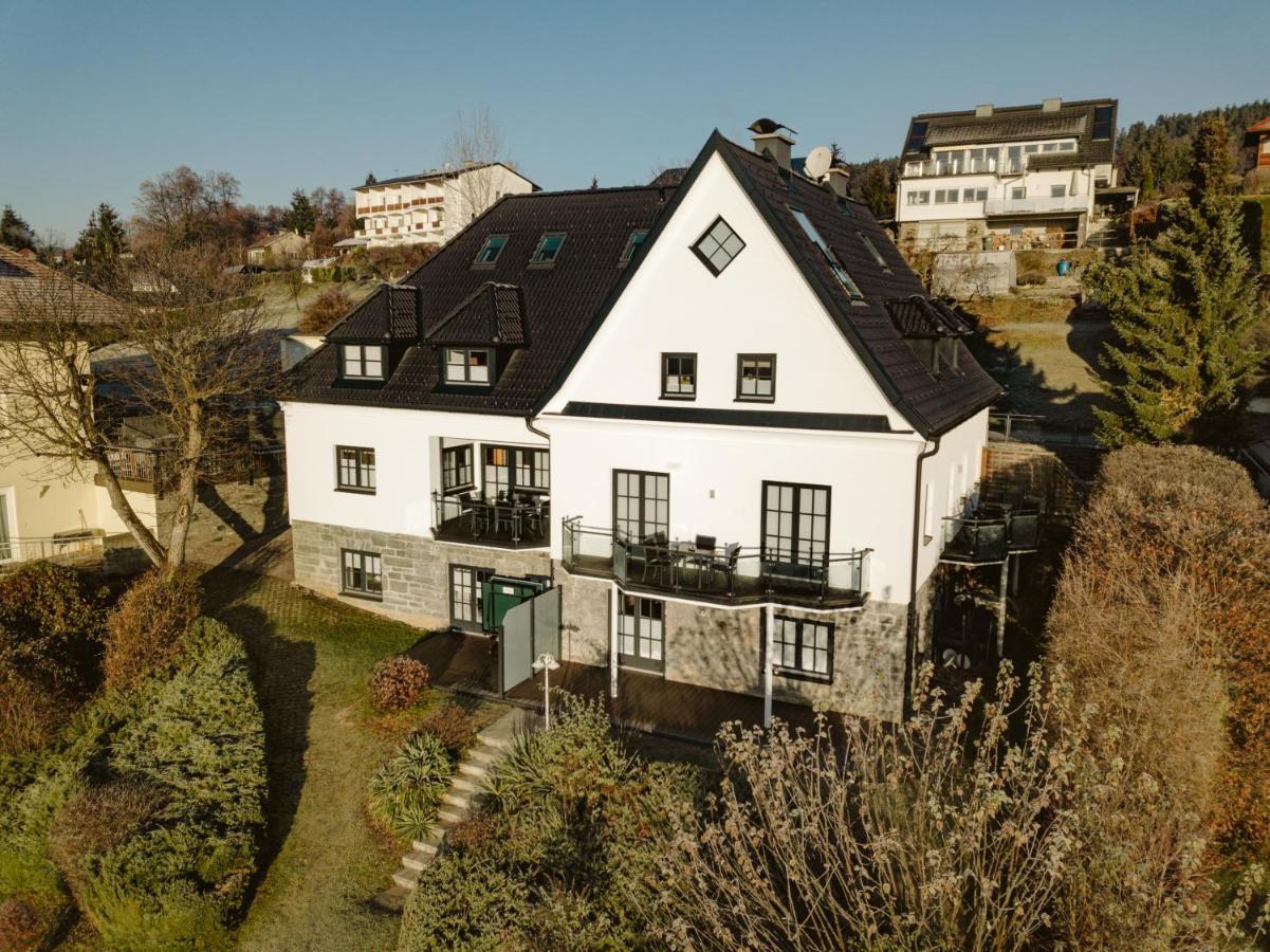 Haus Aussicht - Ferienwohnungen Velden Velden am Wörthersee Exterior photo