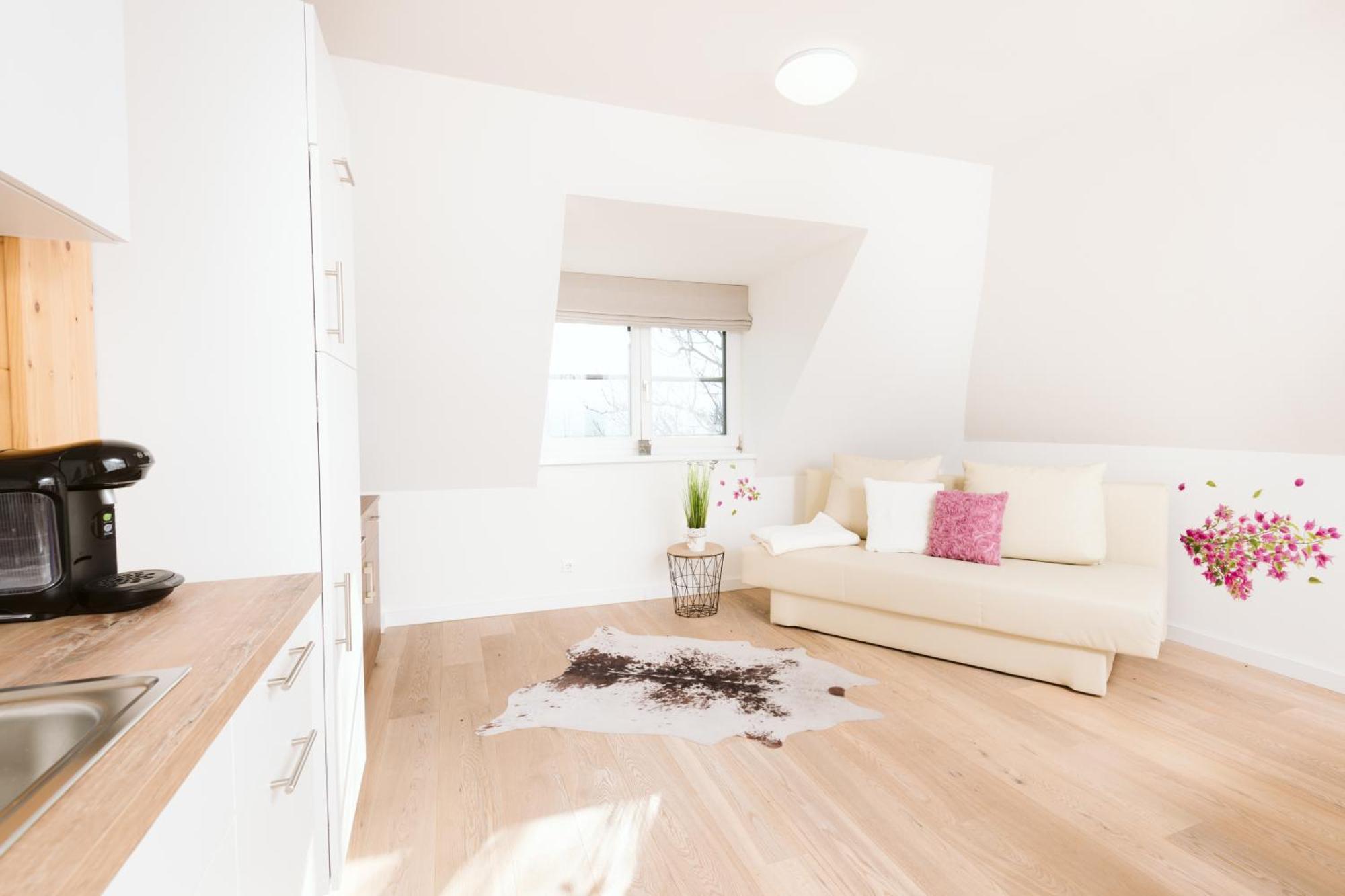 Haus Aussicht - Ferienwohnungen Velden Velden am Wörthersee Room photo