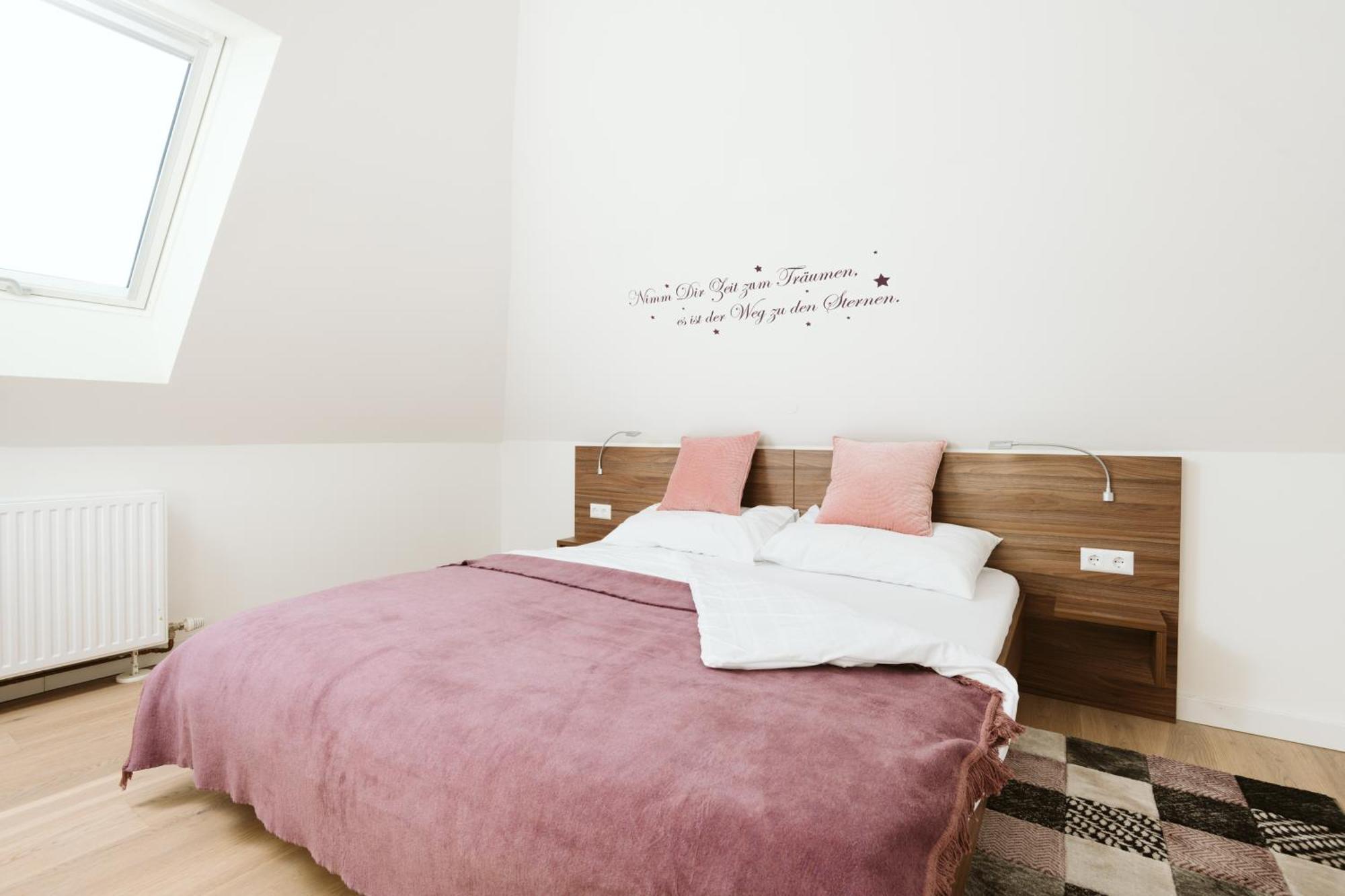 Haus Aussicht - Ferienwohnungen Velden Velden am Wörthersee Room photo